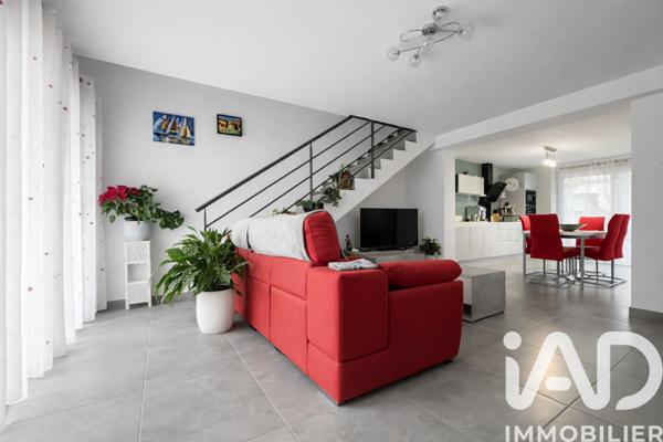 Maison à vendre 4 pièces 95 m² Thuir