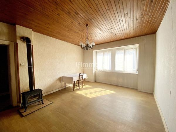 Appartement 142 m² à rénover avec combles.