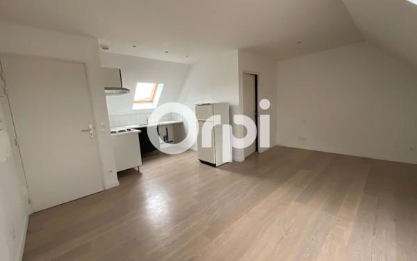 Appartement à louer    1 pièce •  Templeuve