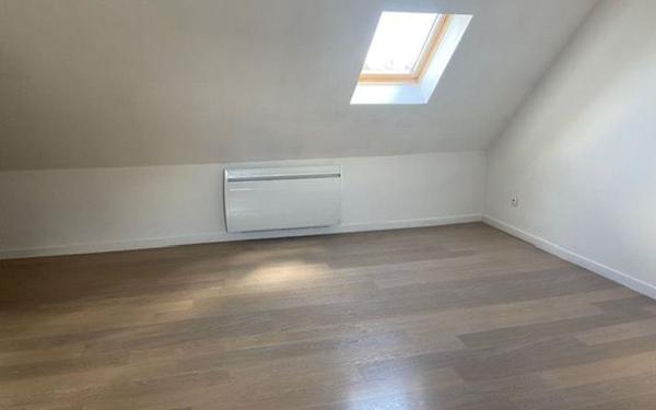 Appartement à louer    1 pièce •  Templeuve