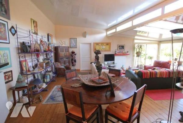 OPPORTUNITÉ - EN PLEIN CENTRE VILLE - Belle Bourgeoise de 200 m²