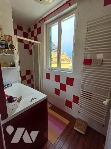 OPPORTUNITÉ - EN PLEIN CENTRE VILLE - Belle Bourgeoise de 200 m²