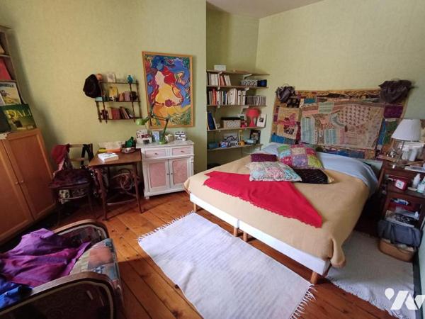 OPPORTUNITÉ - EN PLEIN CENTRE VILLE - Belle Bourgeoise de 200 m²