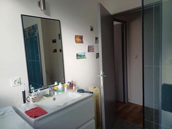 Située à  5km de Lanuéjouls , 12km de Villefranche de Rouergue et 45mn de Rodez.