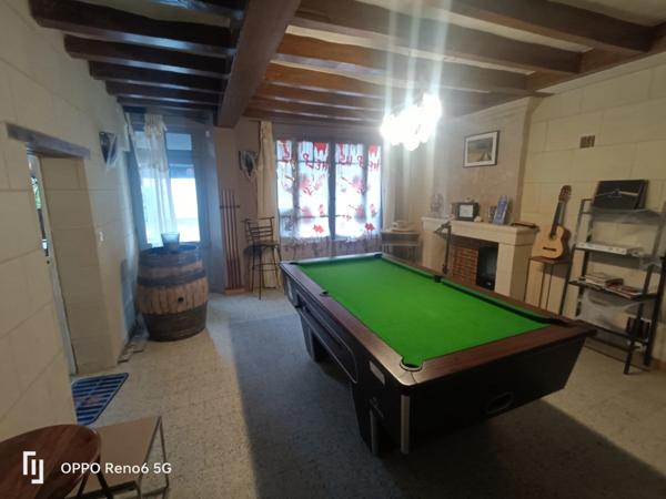 Local commercial/appartement à vendre FONTEVRAUD L'ABBAYE (49)