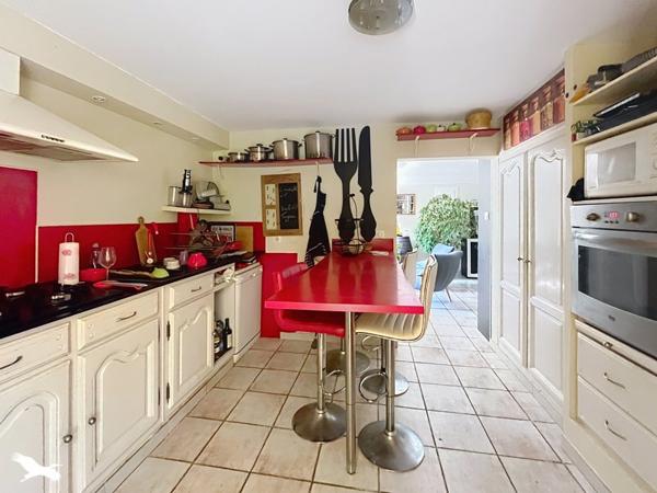 Maison 599 000 € Baillargues 5 p 137 m² DPE B