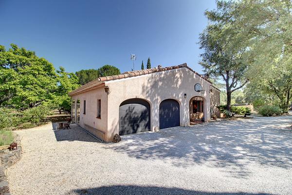 A VENDRE MAISON D'ARCHITECTE de184m² + PISCINE + DOUBLE GARAGE + CABANON + CAVE