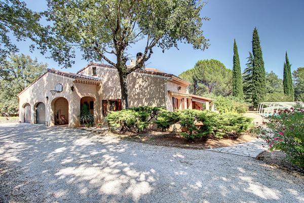 A VENDRE MAISON D'ARCHITECTE de184m² + PISCINE + DOUBLE GARAGE + CABANON + CAVE