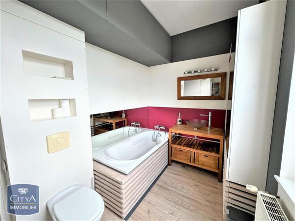 Maison à louer 4 pièces 78.16m² Loos (59120)