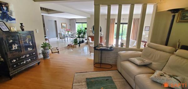 Maison d'architecte au calme avec vue dégagée