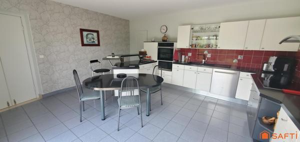 Maison d'architecte au calme avec vue dégagée