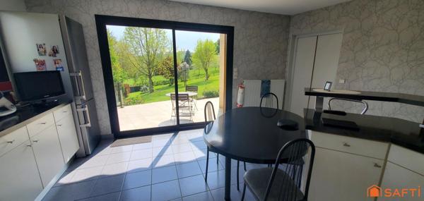 Maison d'architecte au calme avec vue dégagée