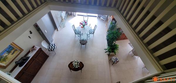 Maison d'architecte au calme avec vue dégagée