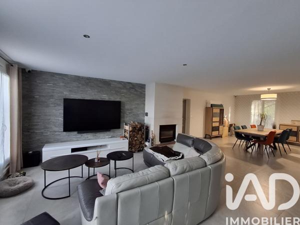 Maison à vendre 5 pièces 162 m² Mettray