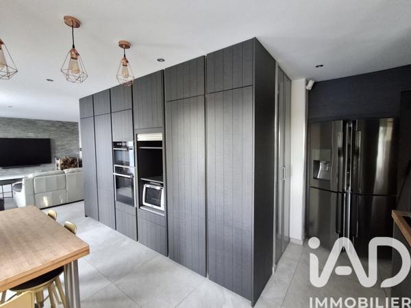 Maison à vendre 5 pièces 162 m² Mettray