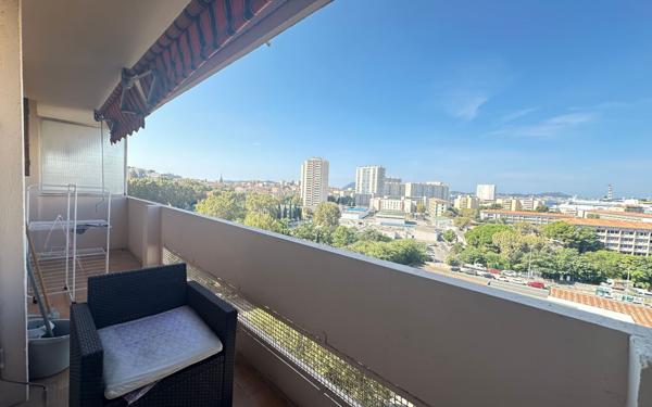 Appartement à vendre    3 pièces •  Toulon