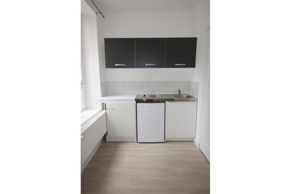 A LOUER : T1 à Lille • rue Pharaon de Winter, Vieux-Lille • 710 € CC • Réf. 753-002
