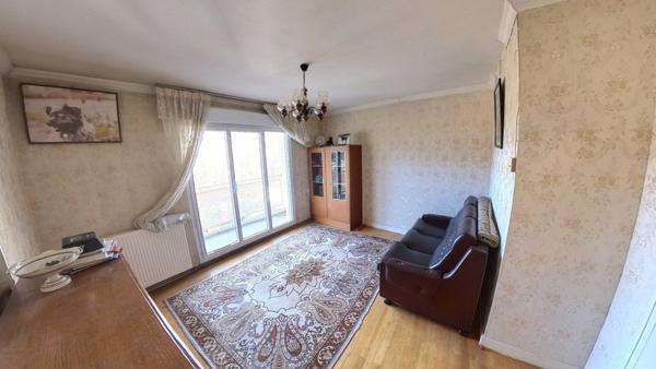 Appartement. 57m². 3 pièce possibilité garage