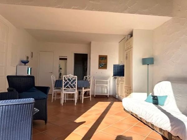 Immobilier Grimaud (83310) – Appartement 38m2 – 275 000 €