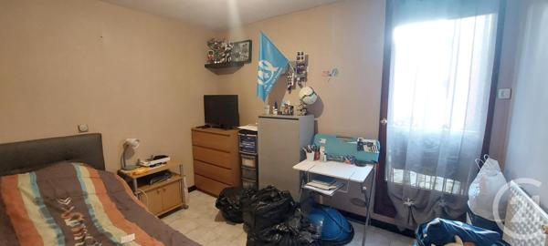 Appartement F4 à vendre  4 pièces - 79,76 m2 MARIGNANE - 13