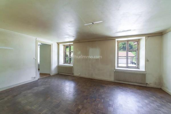 Vente                                                      Appartement
                        
                     3 pièces                      95 m2                     à Les Gras