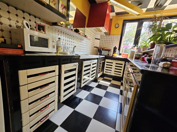 Maison 9 pièces - 238 m²