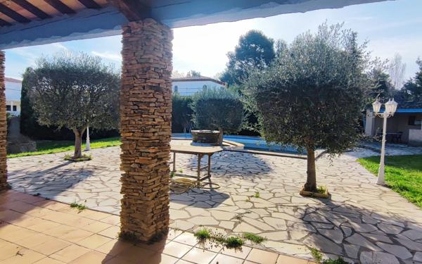 Maison à vendre    4 pièces • 153 m2 Marignane