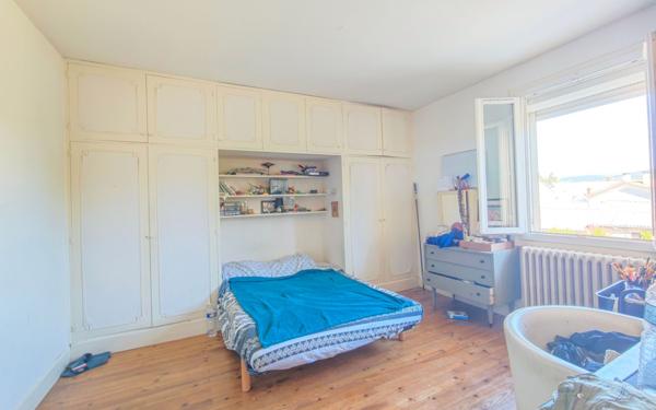 Maison à vendre    3 pièces • 74,71 m2 Mazamet