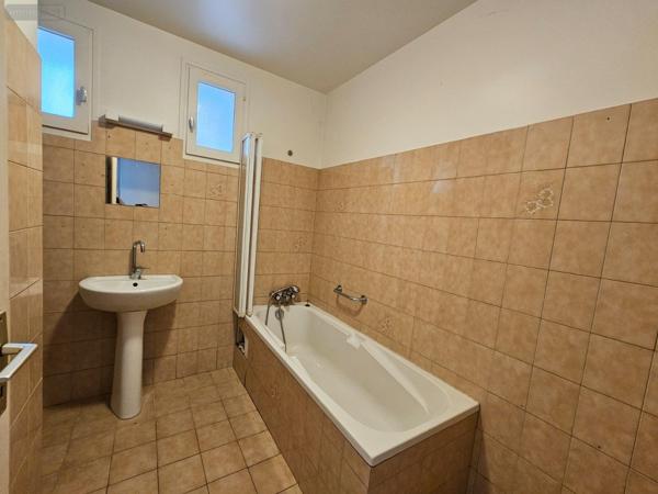 Maison à vendre à Beaufort-Orbagna dans le Jura (39190), ref : 39064-42