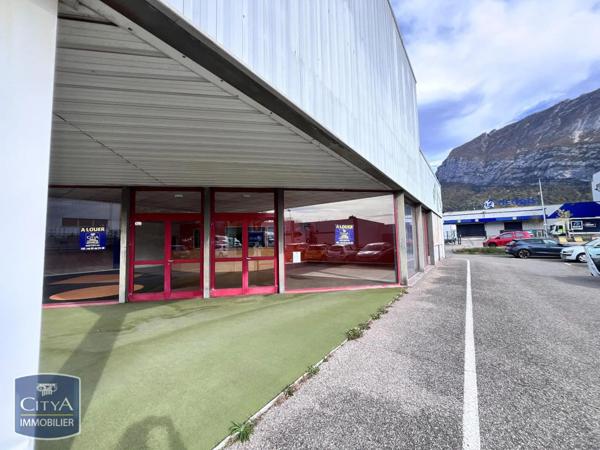 Local professionnel à louer