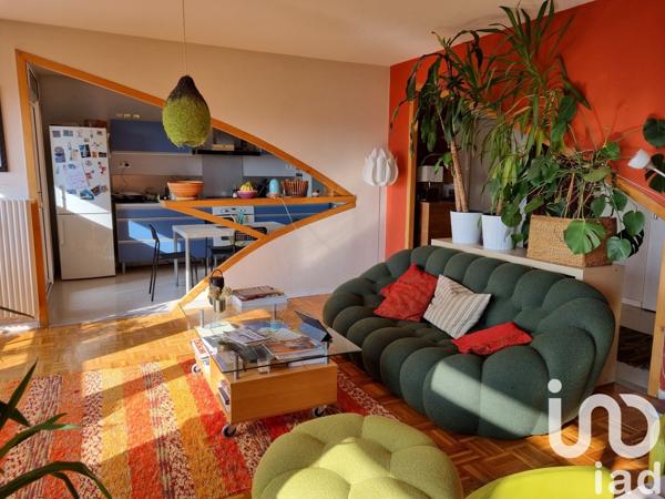 Appartement 4 pièces de 105 m² à Villars (42390)