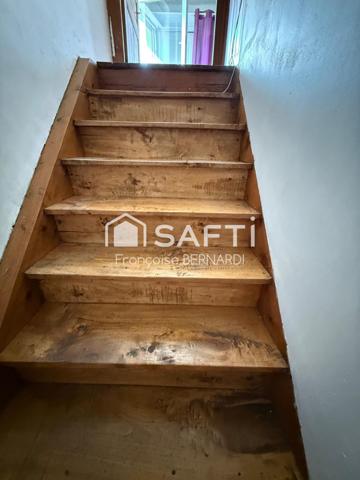 Ensemble immobilier avec dépendances