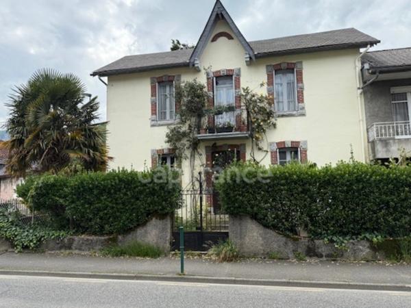 Grande maison de caractère