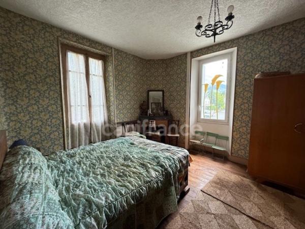 Grande maison de caractère