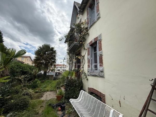 Grande maison de caractère