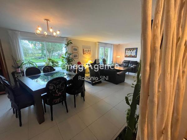 Maison à SAINT-MATHURIN, 85150 - 7 pièces 169m²