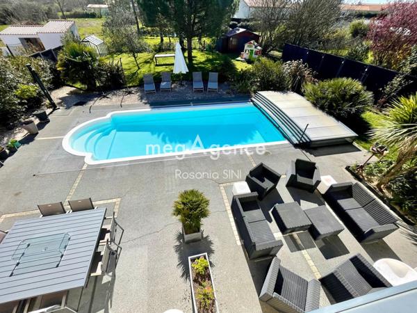 Maison à SAINT-MATHURIN, 85150 - 7 pièces 169m²