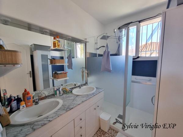 Maison de charme de 129 m². Terrain de 336 m². Au coeur de Bergerac.