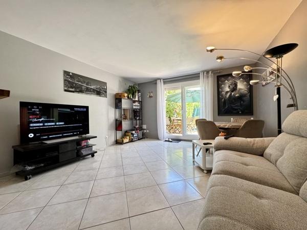 Maison à vendre 309 000 € Vauréal 5 p 97 m² DPE D