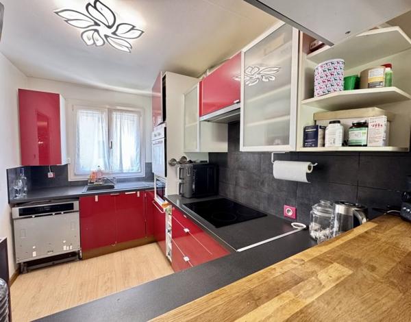 Maison à vendre 309 000 € Vauréal 5 p 97 m² DPE D