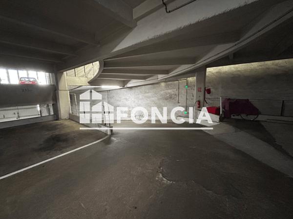 Location Parking - 17 RUE CARNOT Poitiers 86000