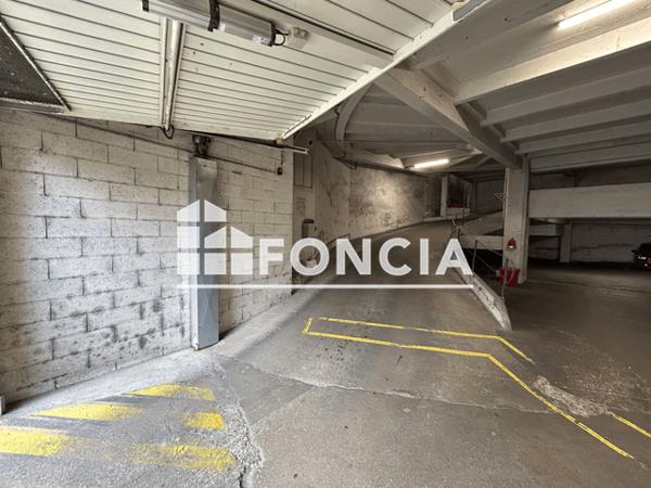 Location Parking - 17 RUE CARNOT Poitiers 86000