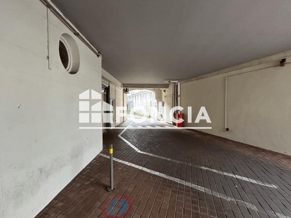 Location Parking - 17 RUE CARNOT Poitiers 86000