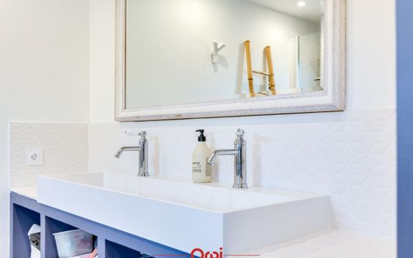 Appartement à vendre    5 pièces • 126,16 m2 Marseille 14