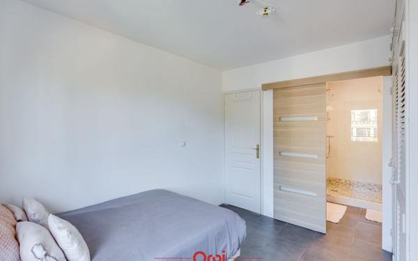 Appartement à vendre    5 pièces • 126,16 m2 Marseille 14