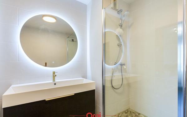 Appartement à vendre    5 pièces • 126,16 m2 Marseille 14