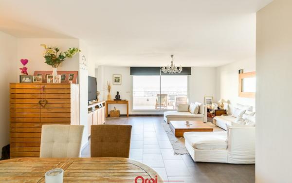 Appartement à vendre    5 pièces • 126,16 m2 Marseille 14
