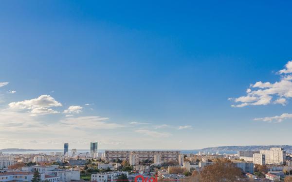 Appartement à vendre    5 pièces • 126,16 m2 Marseille 14