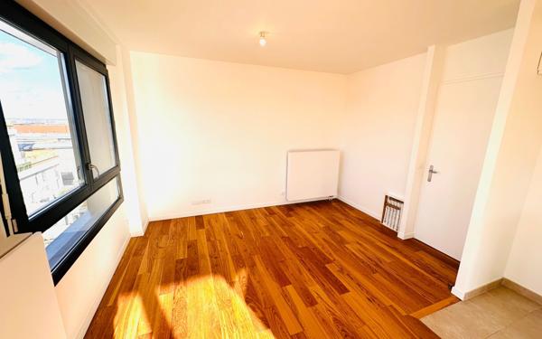 Appartement à louer    3 pièces • 66,77 m2 Rosny-sous-Bois