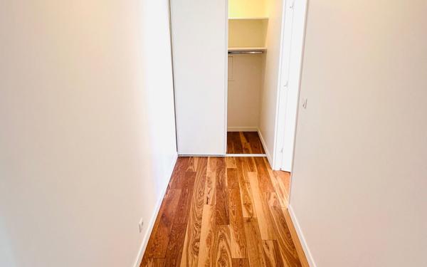 Appartement à louer    3 pièces • 66,77 m2 Rosny-sous-Bois